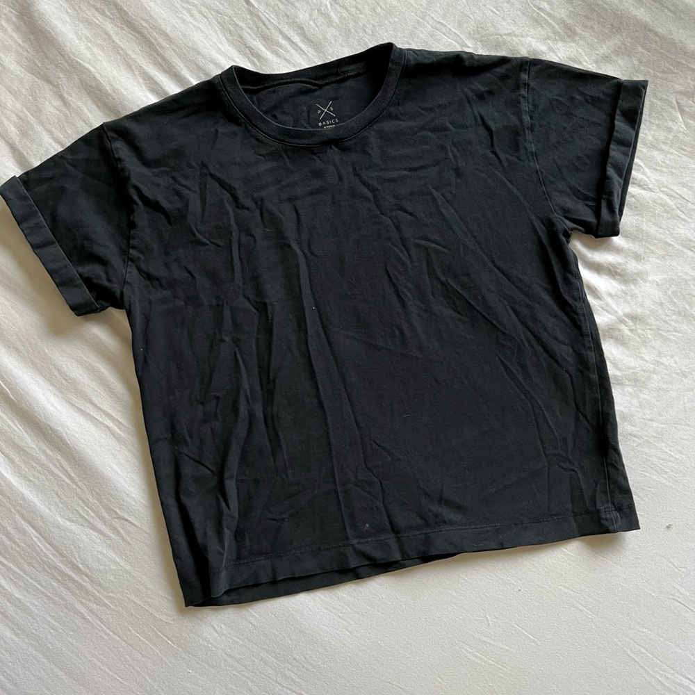 Women’s crop tee
